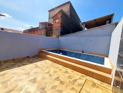 Casa para Venda, em Itanhaém, bairro Jardim Guacyra, 2 dormitórios, 3 banheiros, 1 suíte, 2 vagas