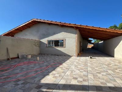 Casa para Venda, em Itanhaém, bairro Loty, 2 dormitórios, 3 banheiros, 1 suíte, 4 vagas