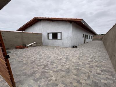 Casa para Venda, em Itanhaém, bairro Jardim Jamaica, 2 dormitórios, 1 banheiro, 1 suíte, 2 vagas
