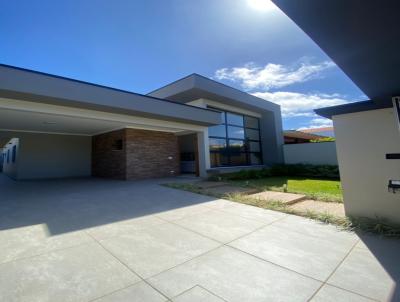 Casa Alto Padrão para Venda, em Peruíbe, bairro Bosque Três Marias, 3 dormitórios, 1 banheiro, 1 suíte, 2 vagas