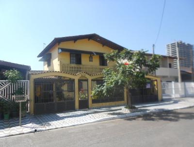 Casa para Venda, em Praia Grande, bairro Vila Cai�ara, 4 dormit�rios, 2 banheiros, 1 su�te, 5 vagas
