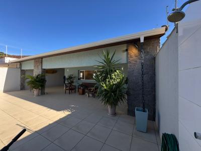 Casa para Venda, em Itanha�m, bairro Cibratel 1, 3 dormit�rios, 2 banheiros, 1 su�te, 4 vagas